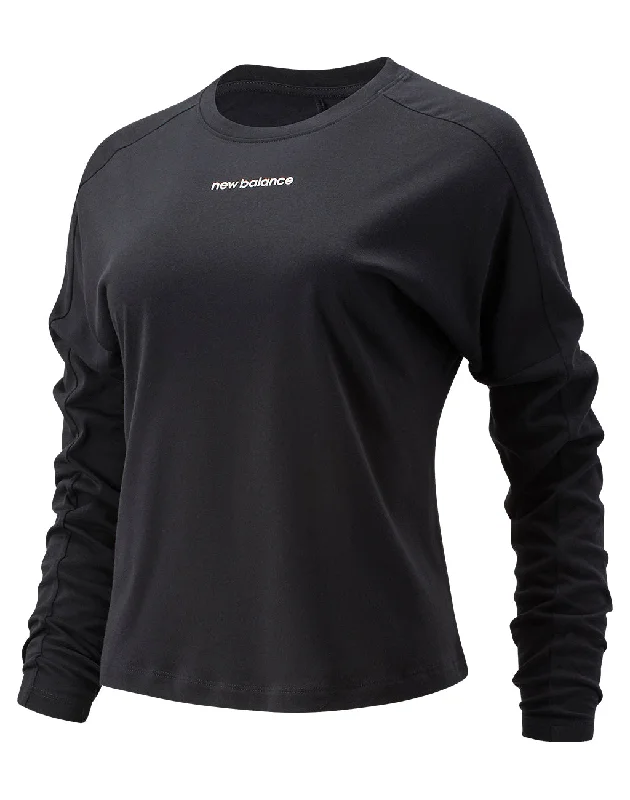 Contemporary Fit Women's New Balance Relentless L/S Tee