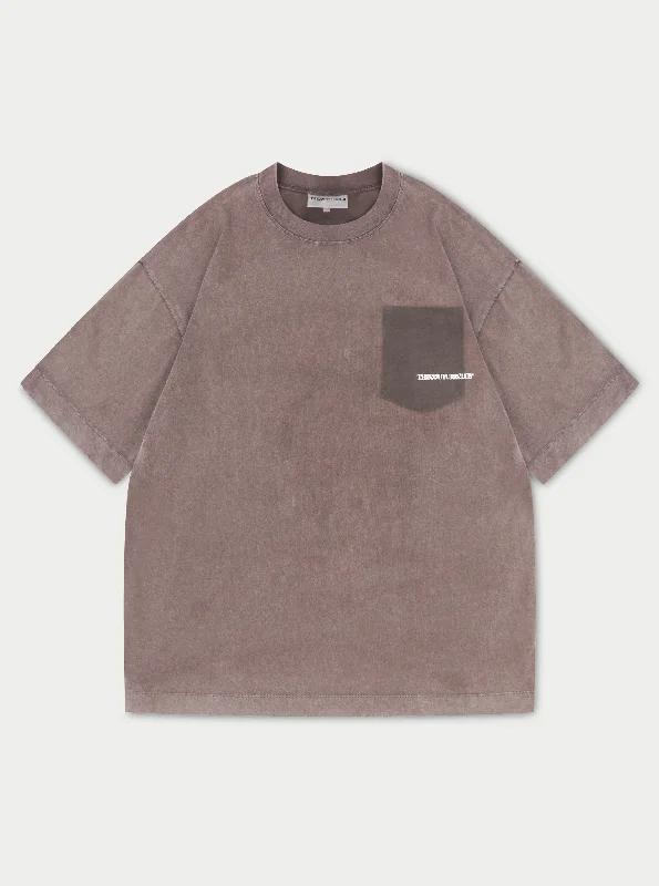 Relaxed Fashion WASHED POCKET DETAIL T-SHIRT - BROWN