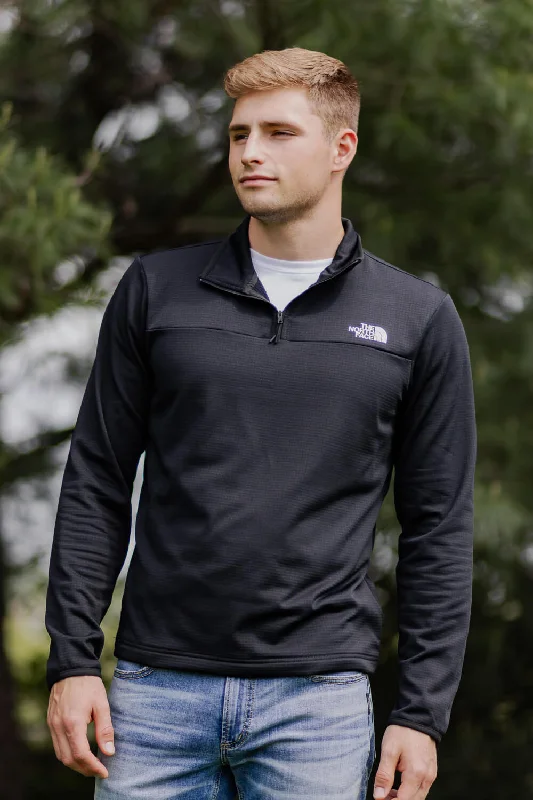 Casual Outdoors The North Face Cedar Trail Grid Fleece 1/4 Zip for Men in Black | NF0A8AZE-JK3-BLK