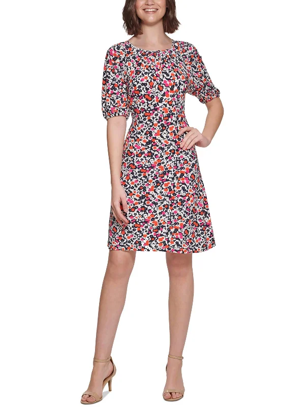 Minimalist Weekend Versatile items Designer style Petites Womens Floral Print Mini Fit & Flare Dress