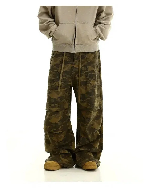 Layered Utility Weekend Wear Dress Shoes Vibrant Camo Drawstring Cargo Pants