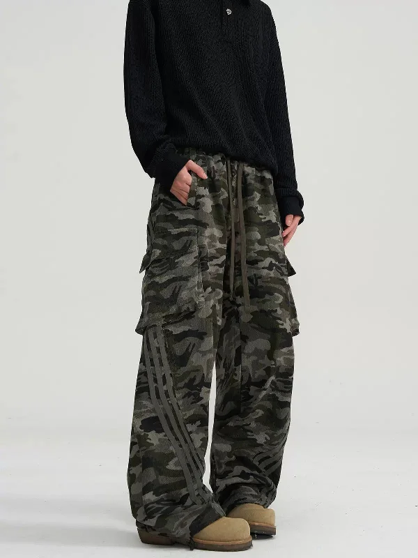 Urban Prints Everyday Comfort Sporty Sneakers Side Striped Camouflage Cargo Pants